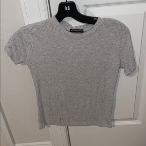 Gray t shirt